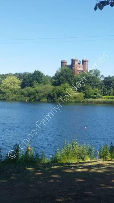 Jenner Family Holiday Homes At Tattershall Lakes Dogdyke Buitenkant foto