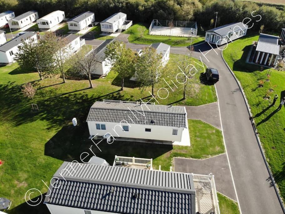 Jenner Family Holiday Homes At Tattershall Lakes Dogdyke Buitenkant foto